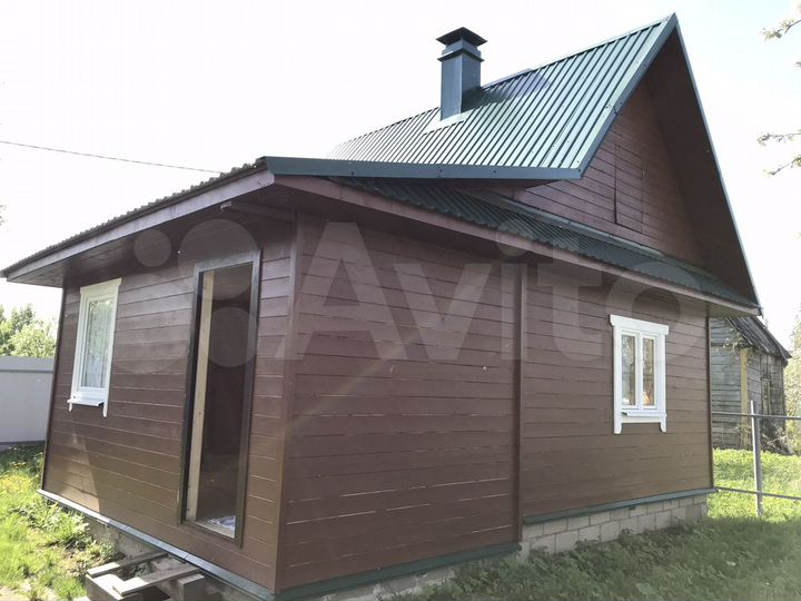 Дача 33 м² на участке 8 сот.