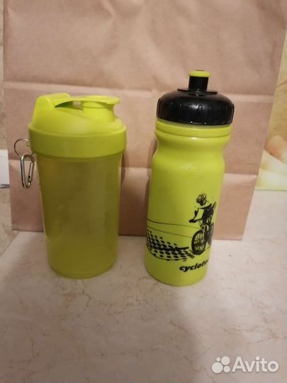 Бутылки спортивные для воды