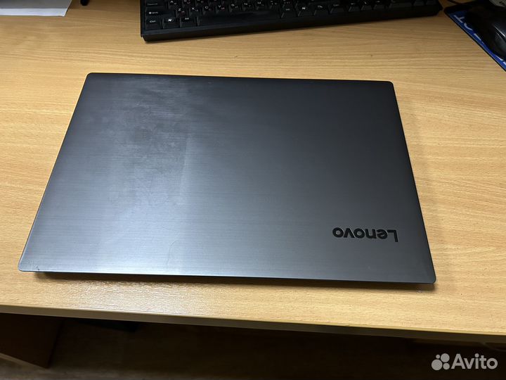 Lenovo V330-15ikb 8/120gd/i7