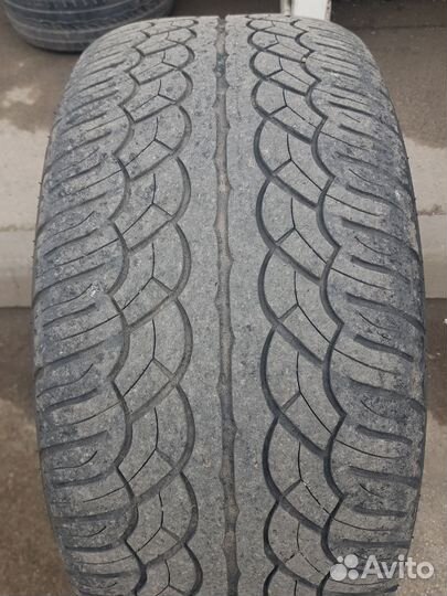 Yokohama Parada Spec-X 305/50 R20