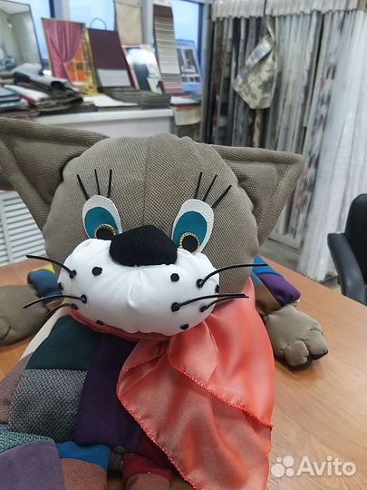 Кот- подушка