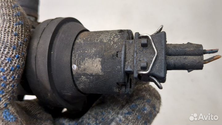 Насос водяной Volkswagen Transporter 4, 1996