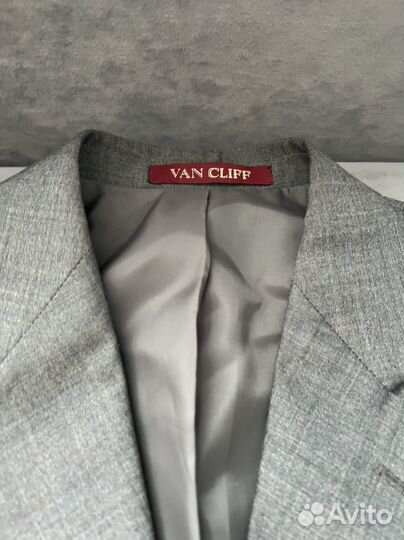 Костюм Van cliff