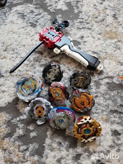 Волчки Бэйблэйд Инфинити надо