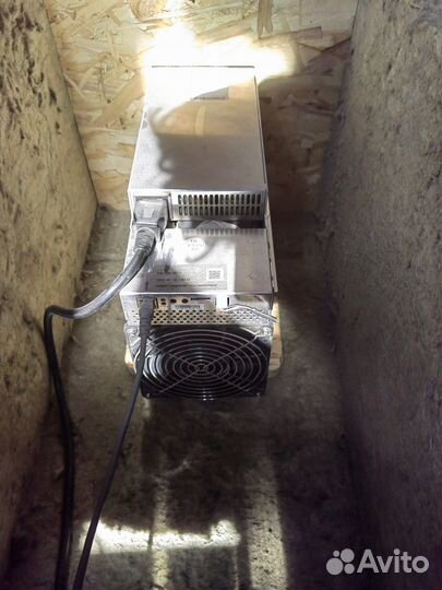 Asic майнер Whatsminer M50 118TH/s