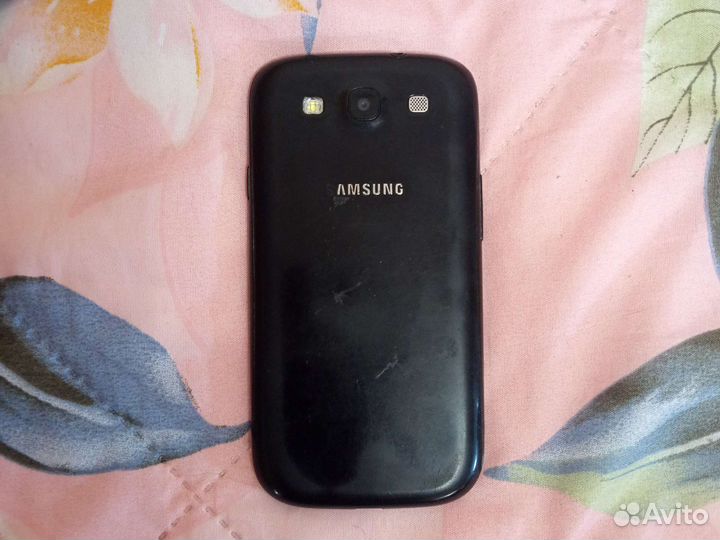 Телефон Samsung