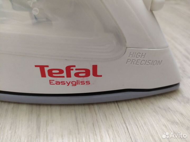 Утюг Tefal Easygliss