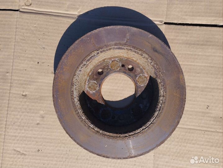 Задний тормозной диск Kia Ceed 2 (JD)