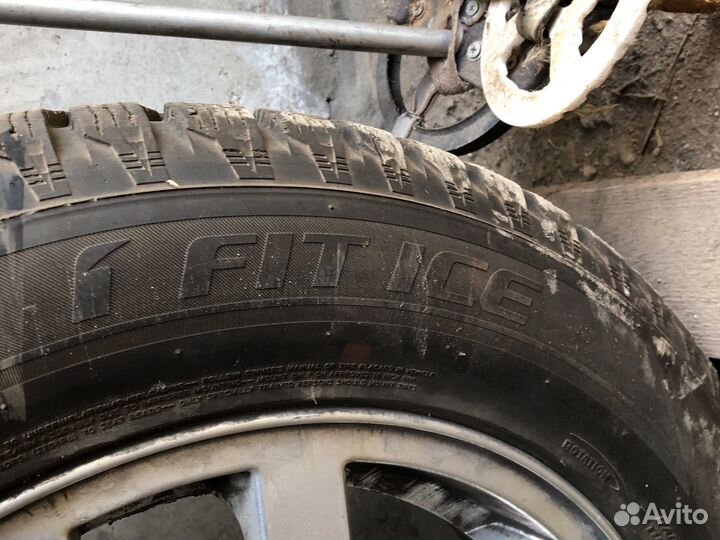 Laufenn I Fit Ice LW 71 255/55 R18