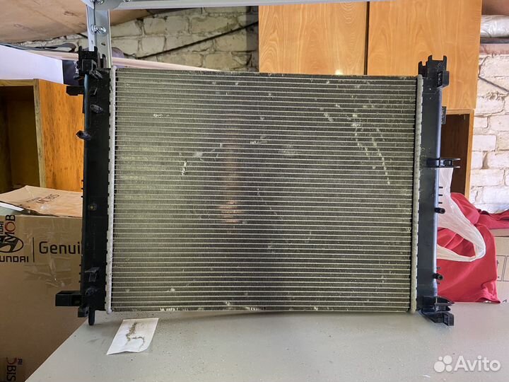 Радиатор системы охлаждения renault logan 2