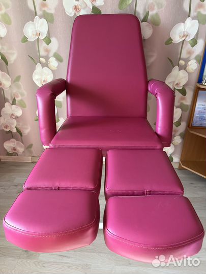 Кресло трансформер для косметолога и педикюра