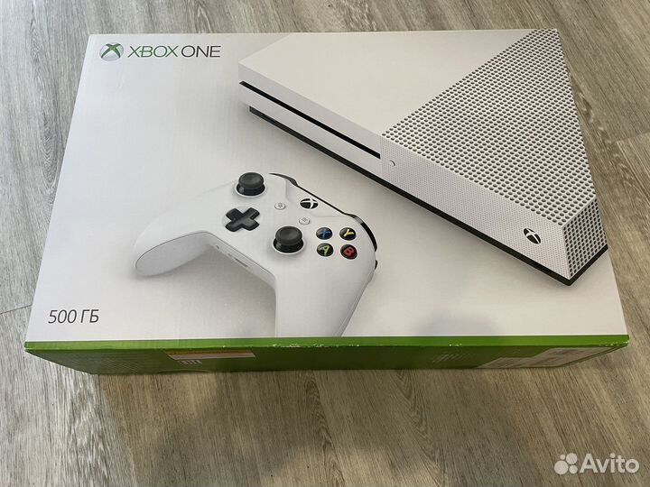 Xbox one s 500gb + Forza Horizon3/4, GTA5