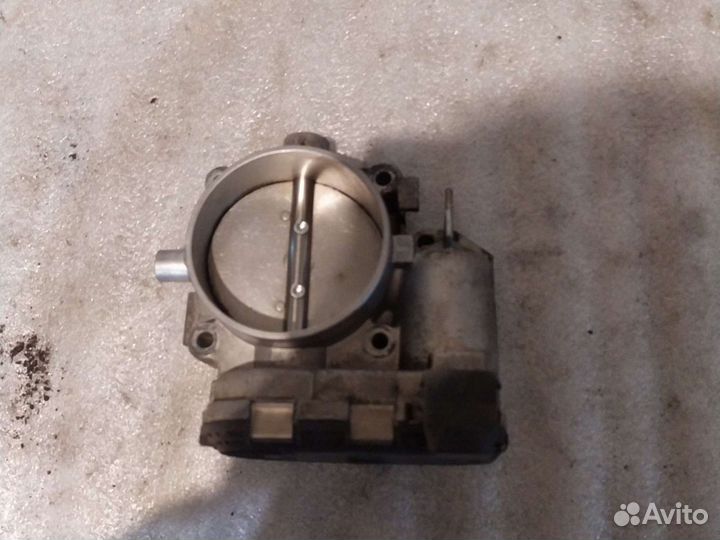 Дроссельная заслонка Мерседес M272 M113