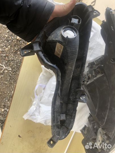 Фара левая оригинал и противотуманка оригинал