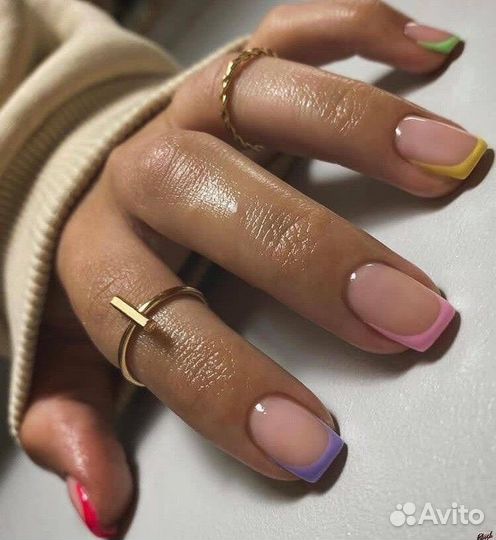 Маникюр,педикюр,наращивание ногтей