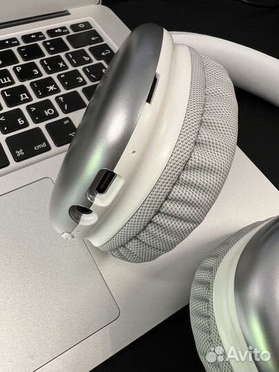 Наушники беспроводные новые