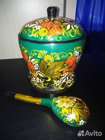 Деревянная посуда хохлома