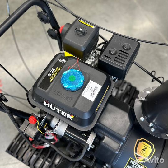 Снегоуборщик Huter SGC 6000CD (на гусеницах)