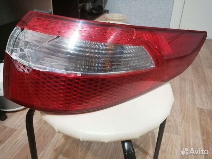 Фонарь задний Киа Рио 3