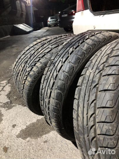 Tunga Zodiak 2 19.5/65 R15 95T