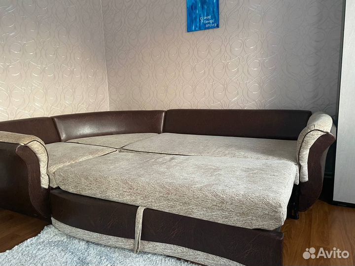 Угловой диван