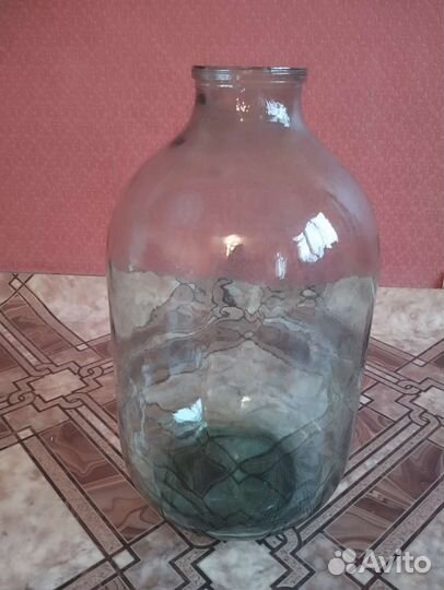 Банка стеклянная10-12 литров