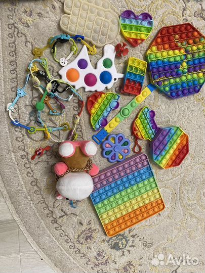 Игрушки