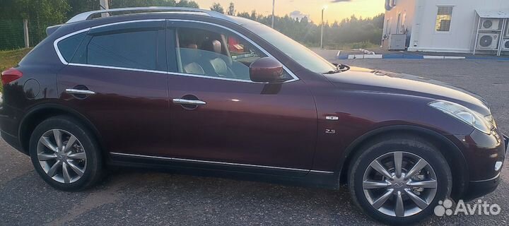 Infiniti QX50 2.5 AT, 2013, 200 164 км
