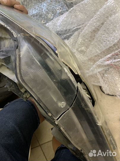 Фара правая Honda Accord 7