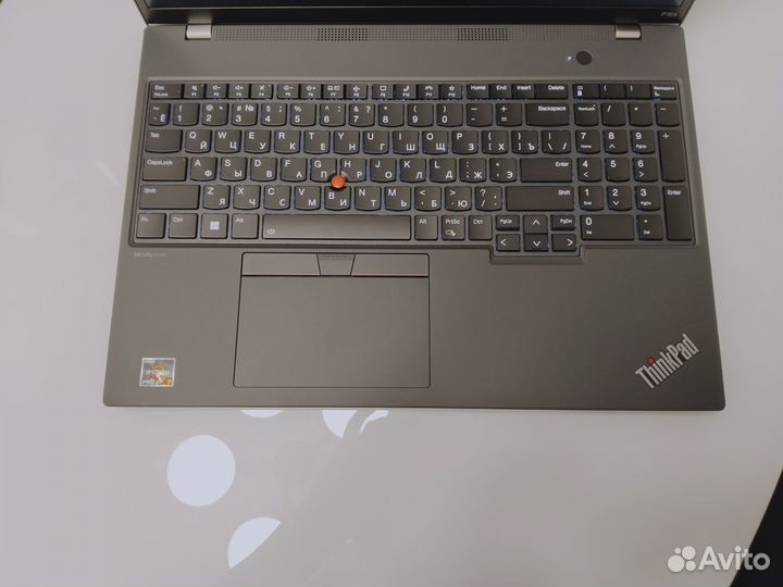 Lenovo Thinkpad P16s gen.2 (Ryzen 7840U, 32 Gb)