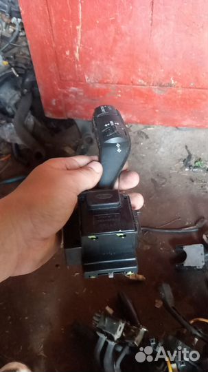 Переключатель поворотов Ford Focus 2