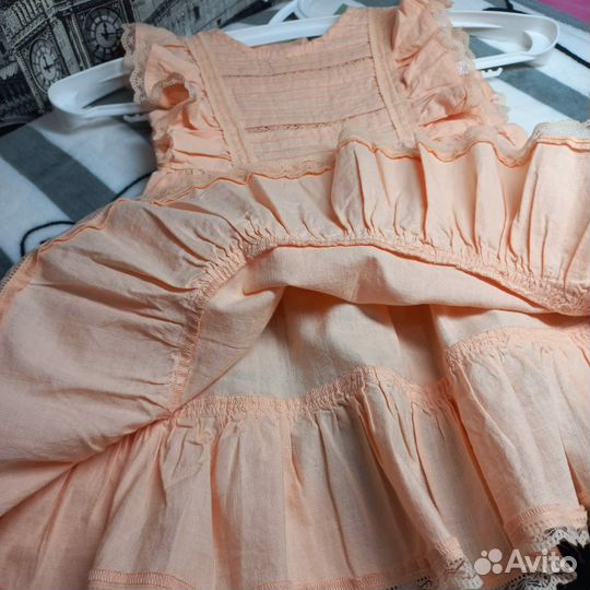 Платье на девочку новое