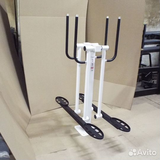 Уличный тренажер лыжный ход двойной AVU038