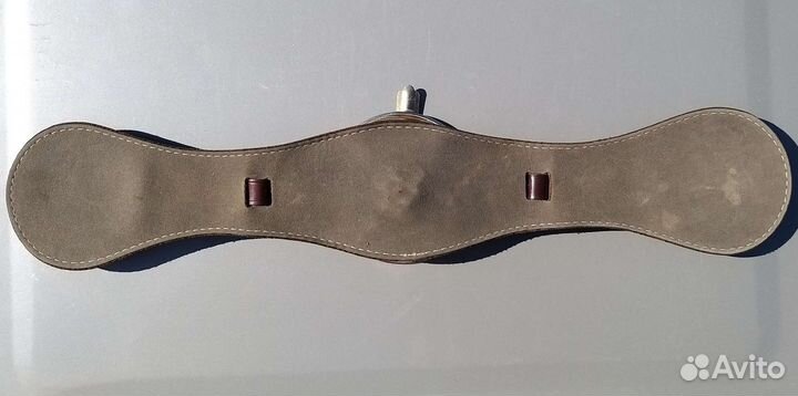 Пепельница на подлокотник кресла