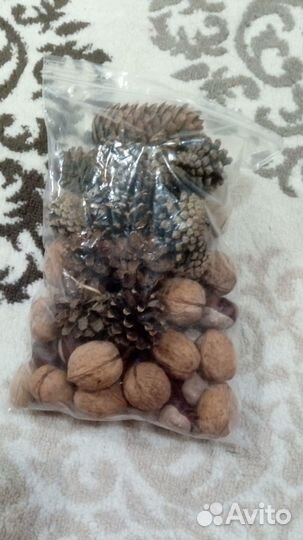 Набор Шишек еловые и орехи,поделок в садик