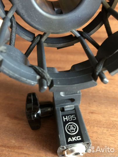 Продам AKG 214