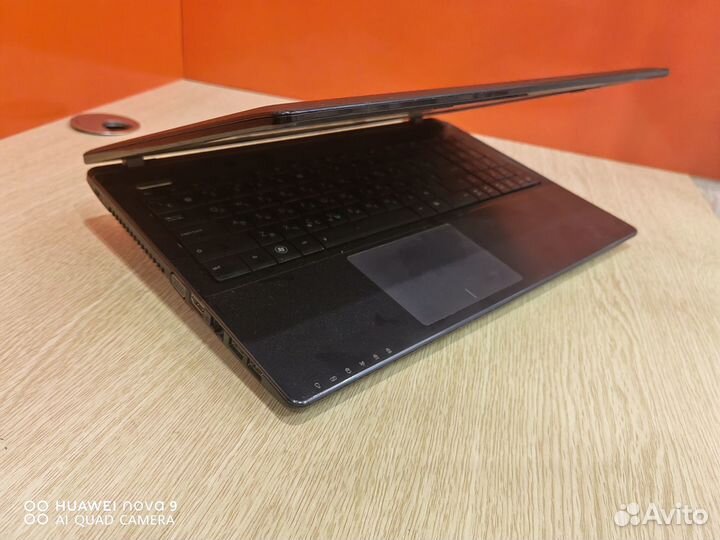 Ноутбук Asus