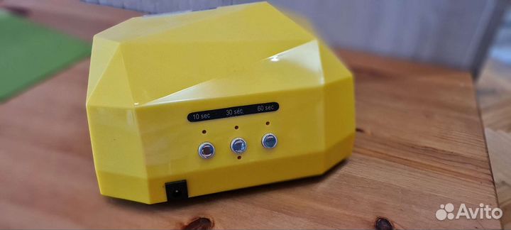Гибридная UV+LED-лампа для сушки гель лака