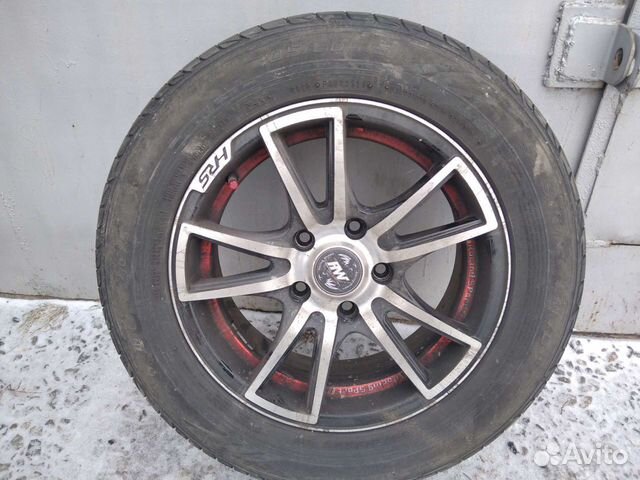 R15 Dunlop SP Ice Sport 205/60, PCD 5x114.3 DIA 60.1