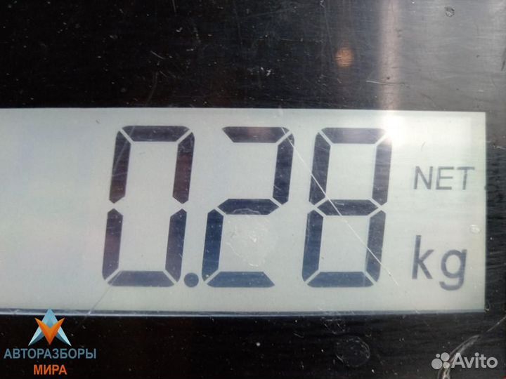 Расходомер воздуха Volkswagen Passat B5 1999