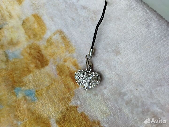 Подвеска, брелок