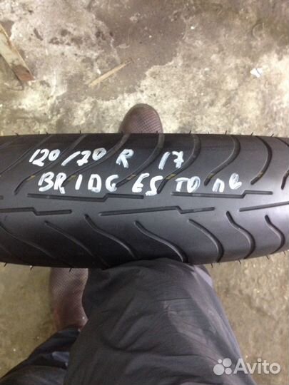 Моторезина 120/70/17 Battlax 022F