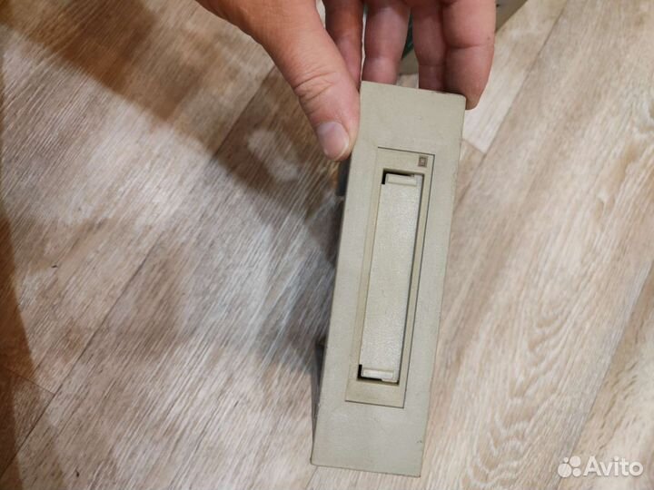 Ленточный накопитель