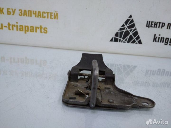 Крюк замка капота Skoda Octavia A7 5E3 до