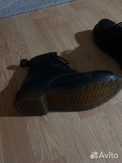 Кожаные ботинки женские