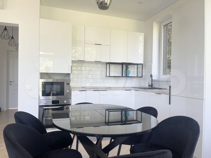 Коттедж 140 м² на участке 5 сот.