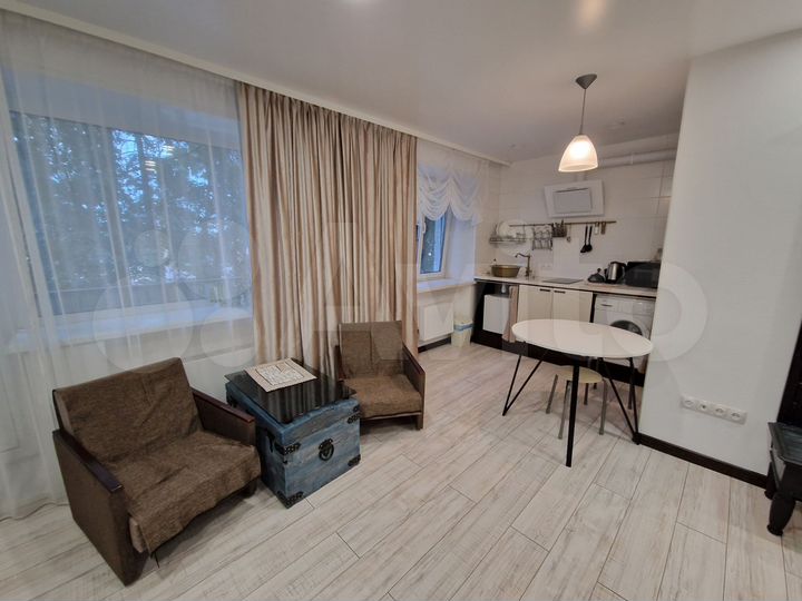 2-к. квартира, 42 м², 3/5 эт.