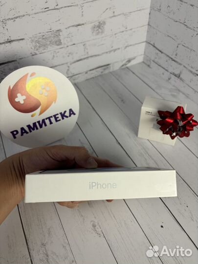 iPhone 15, 128 ГБ