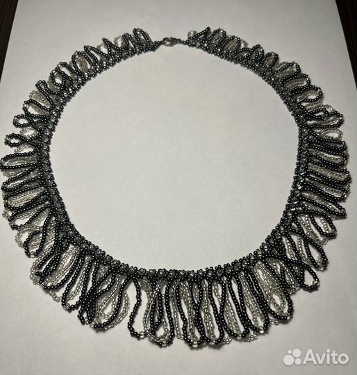 Колье из бисера
