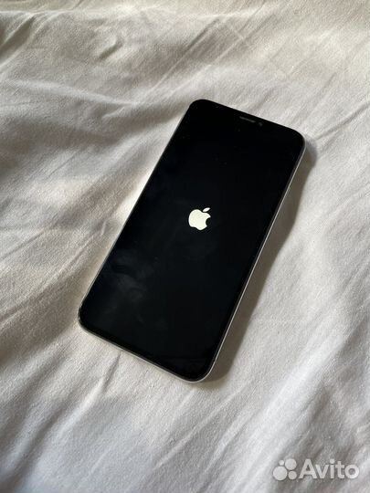 Телефон iPhone X 64gb Ростест
